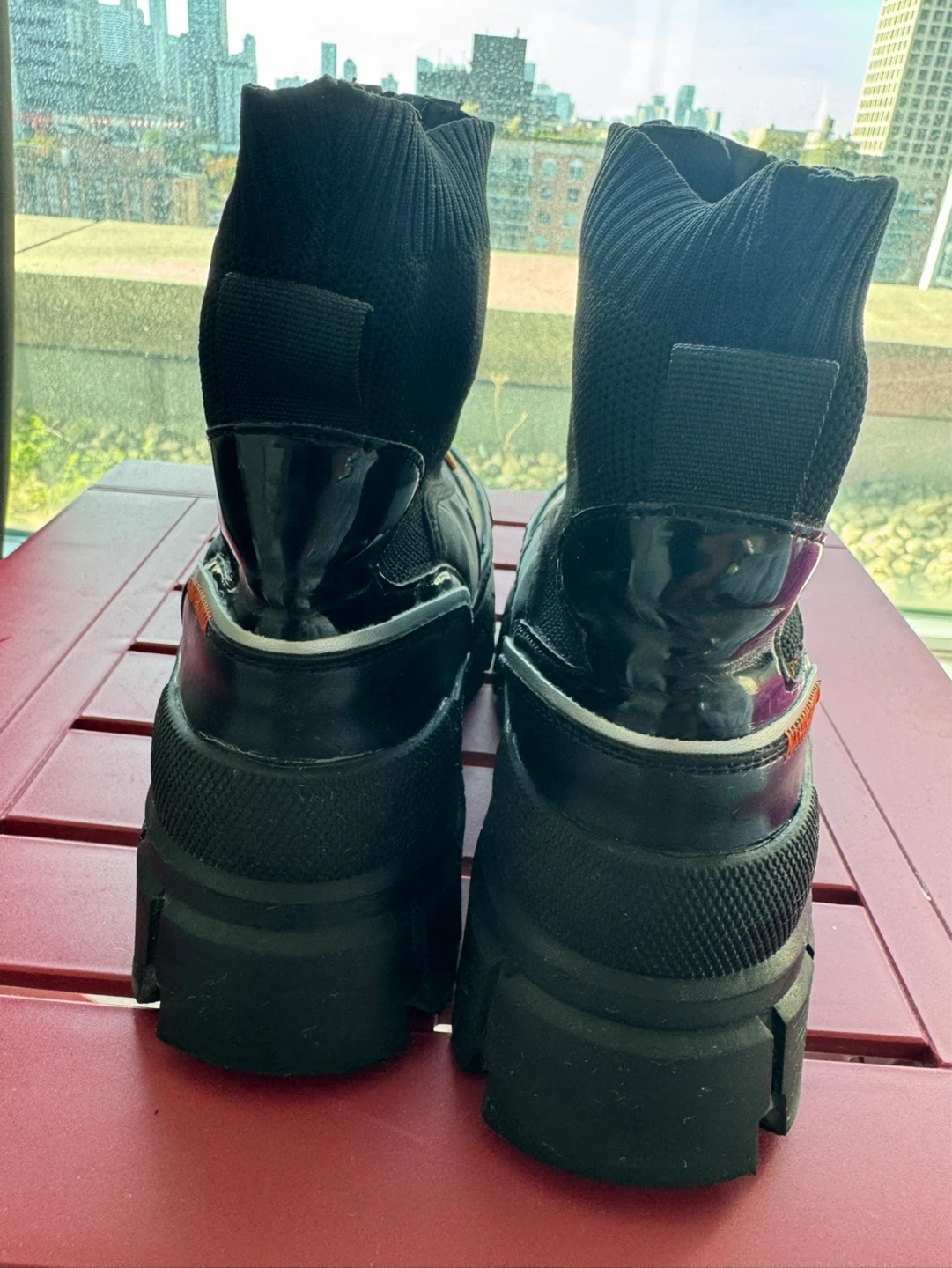 Black platform zip-up boots - photo 3