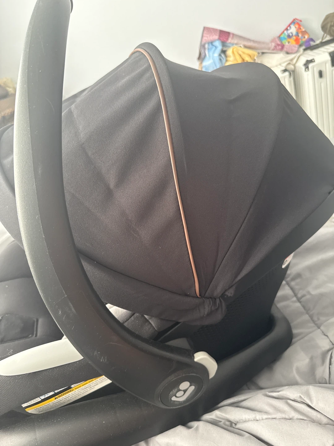 Maxi-Cosi Infant Car Seat - photo 4