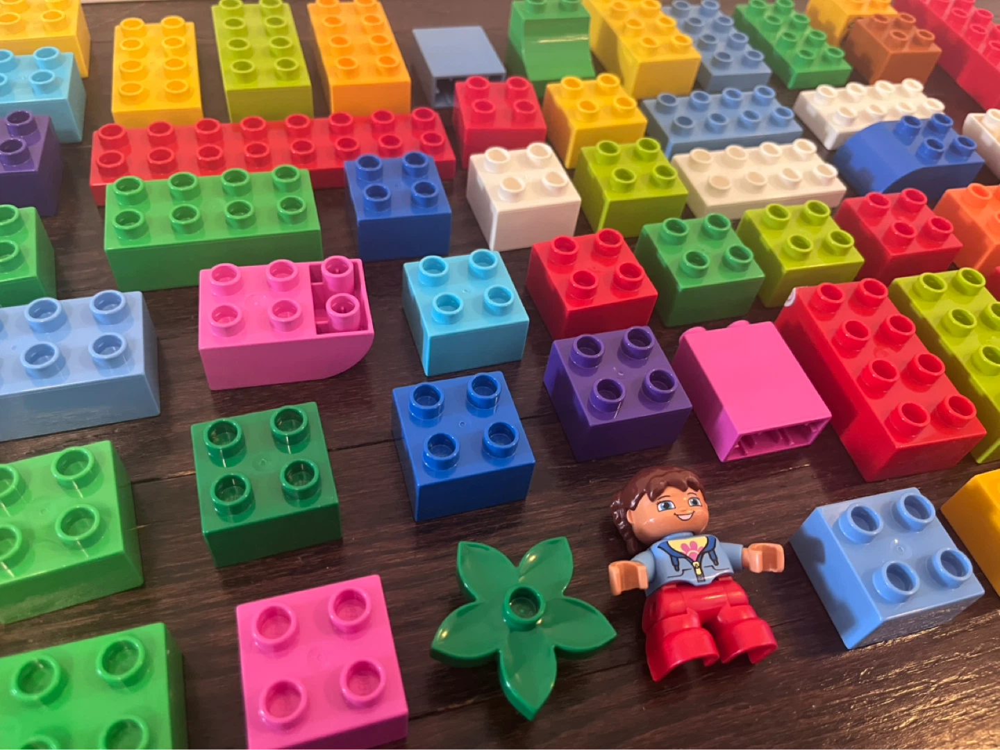 Lego DUPLO 60 pieces of Building Blocks with Figure - photo 2