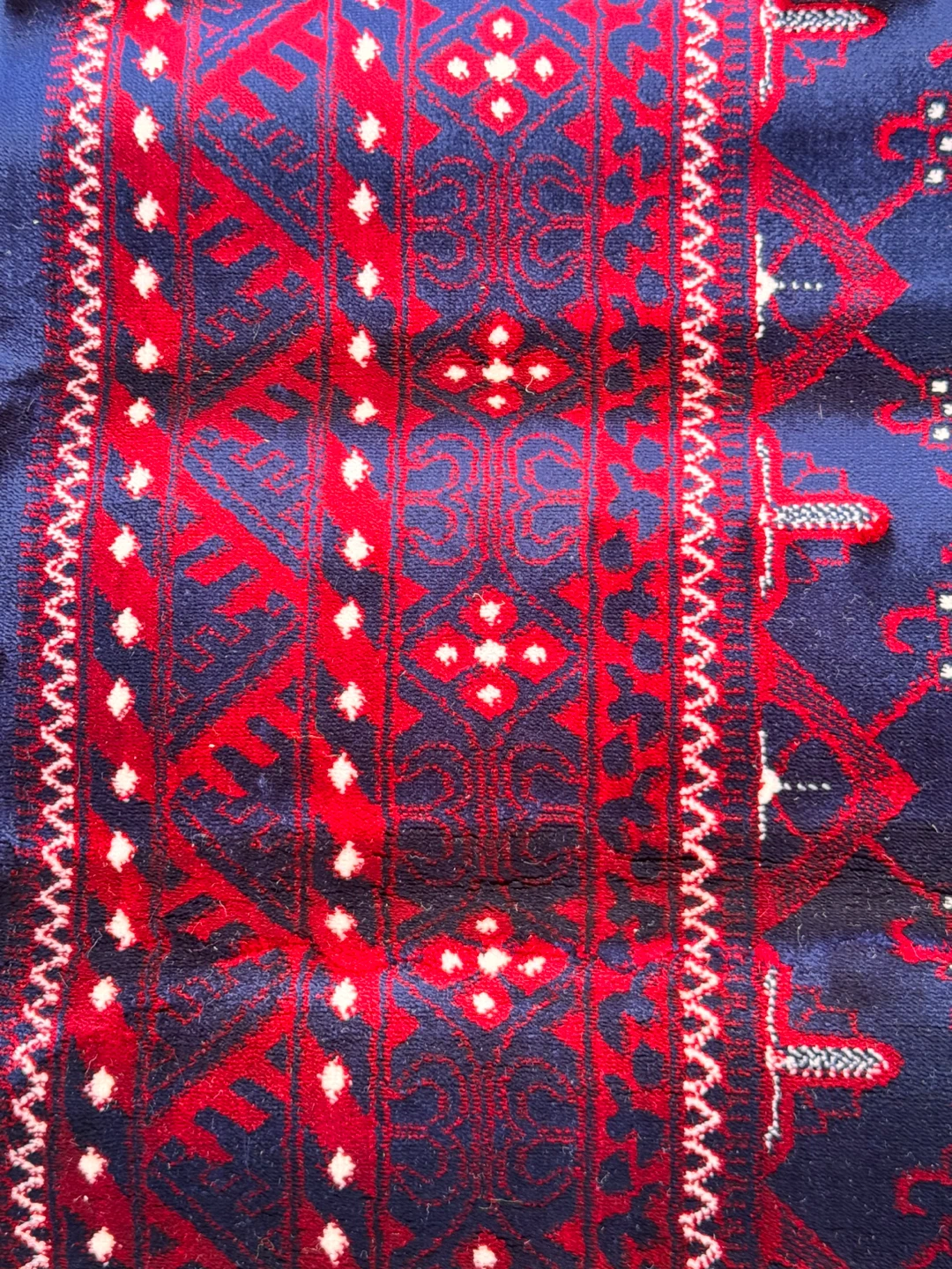 Blue and Red Oriental Rug - photo 4