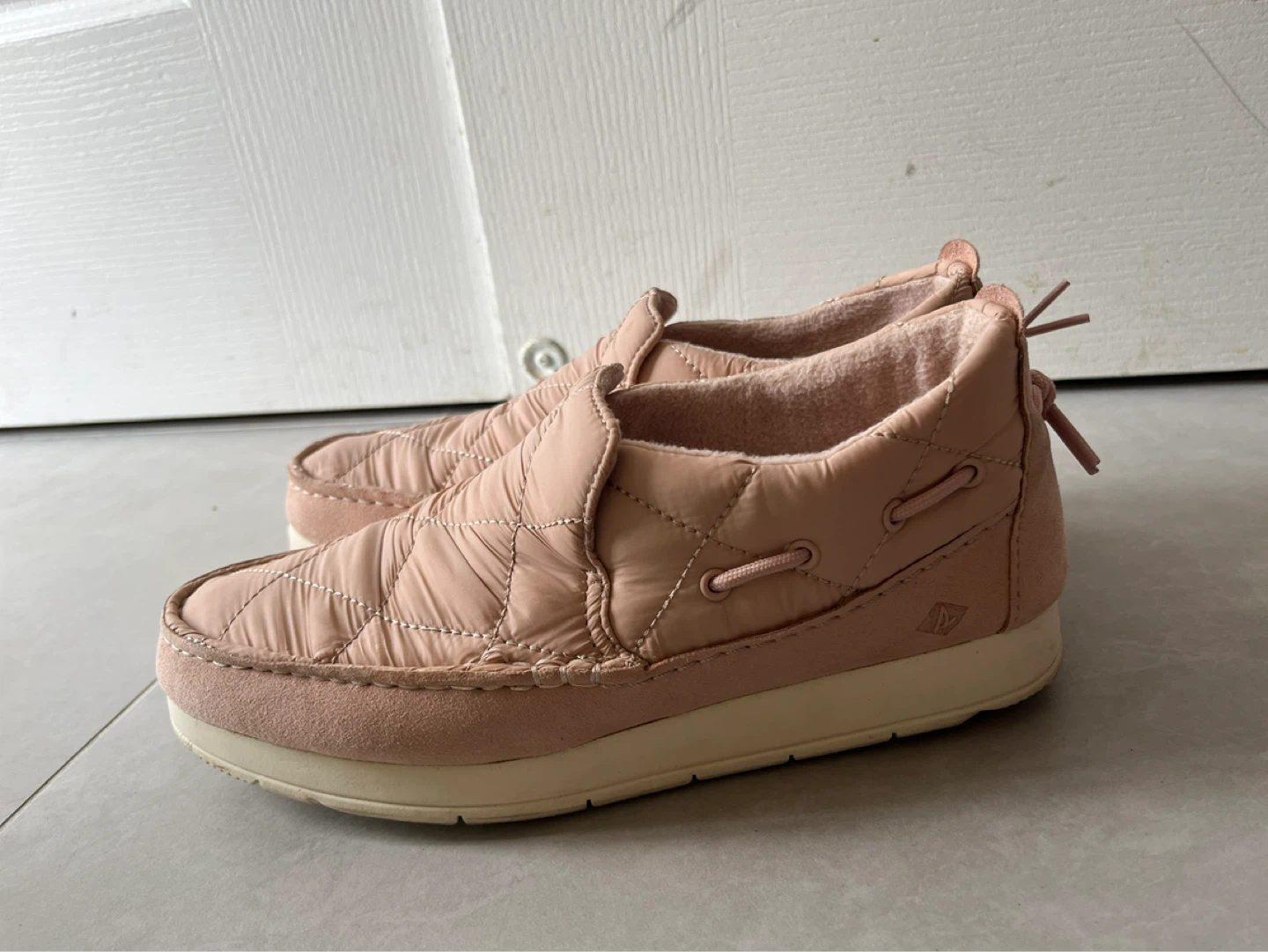 Size 7.5 Sperry Quilted Slip-On Shoes - soft Pink - photo 3