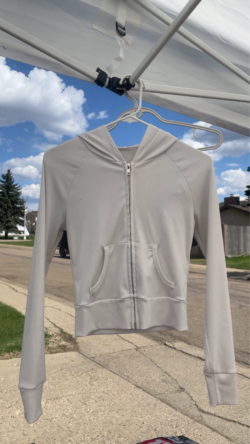 Medium woman size shirts - photo 2