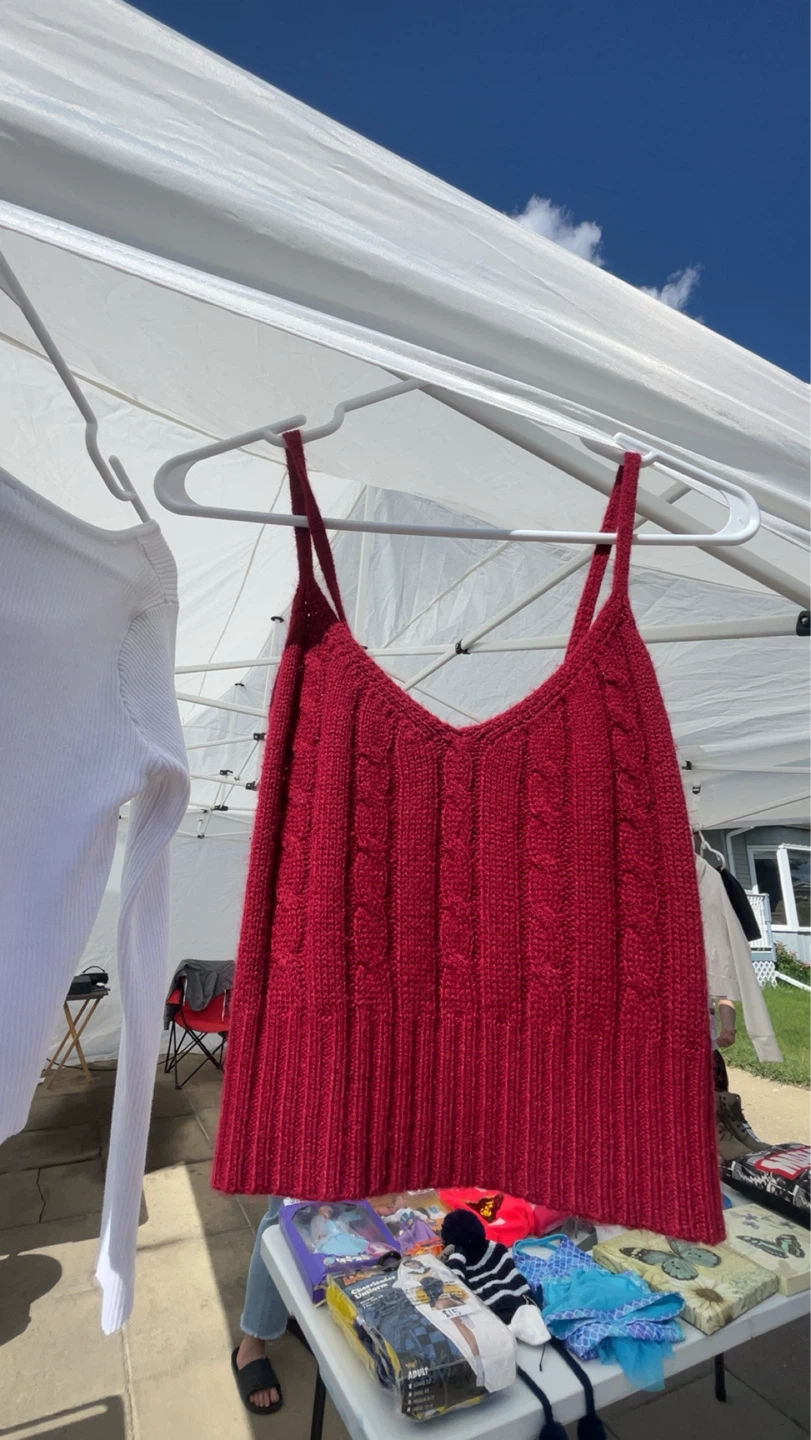 Medium woman size shirts - photo 3