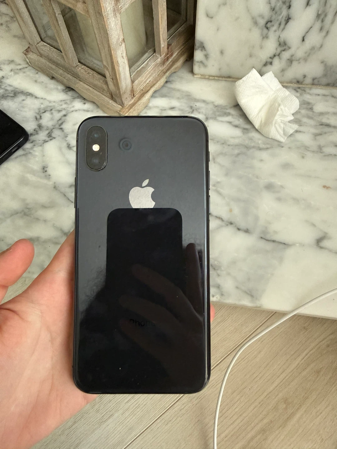 Apple iPhone X 64GB - Used - Unlocked. - photo 2