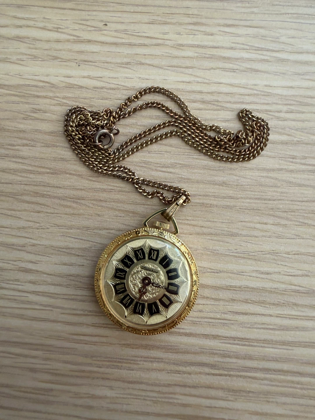 Lucerne Gold Pocket Watch with Chain - photo 3