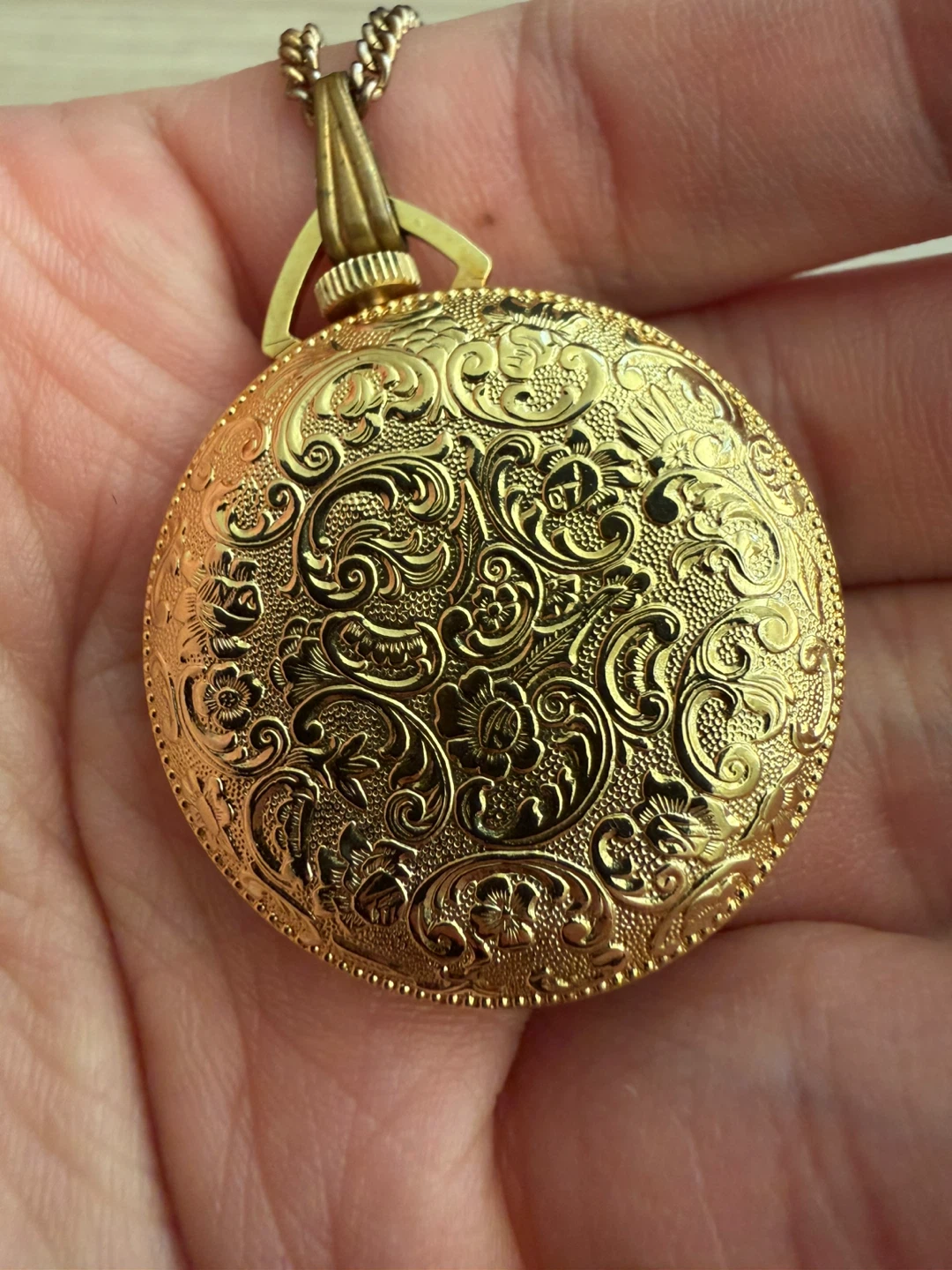 Lucerne Gold Pocket Watch with Chain - photo 2