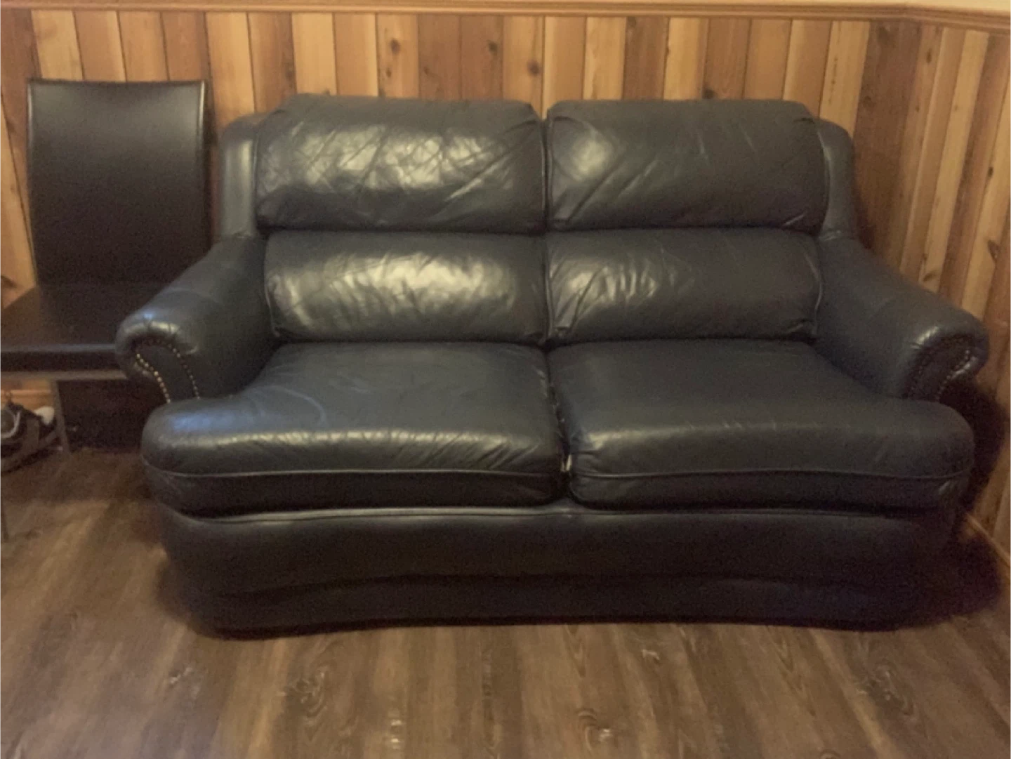 Black Leather Loveseat - photo 2