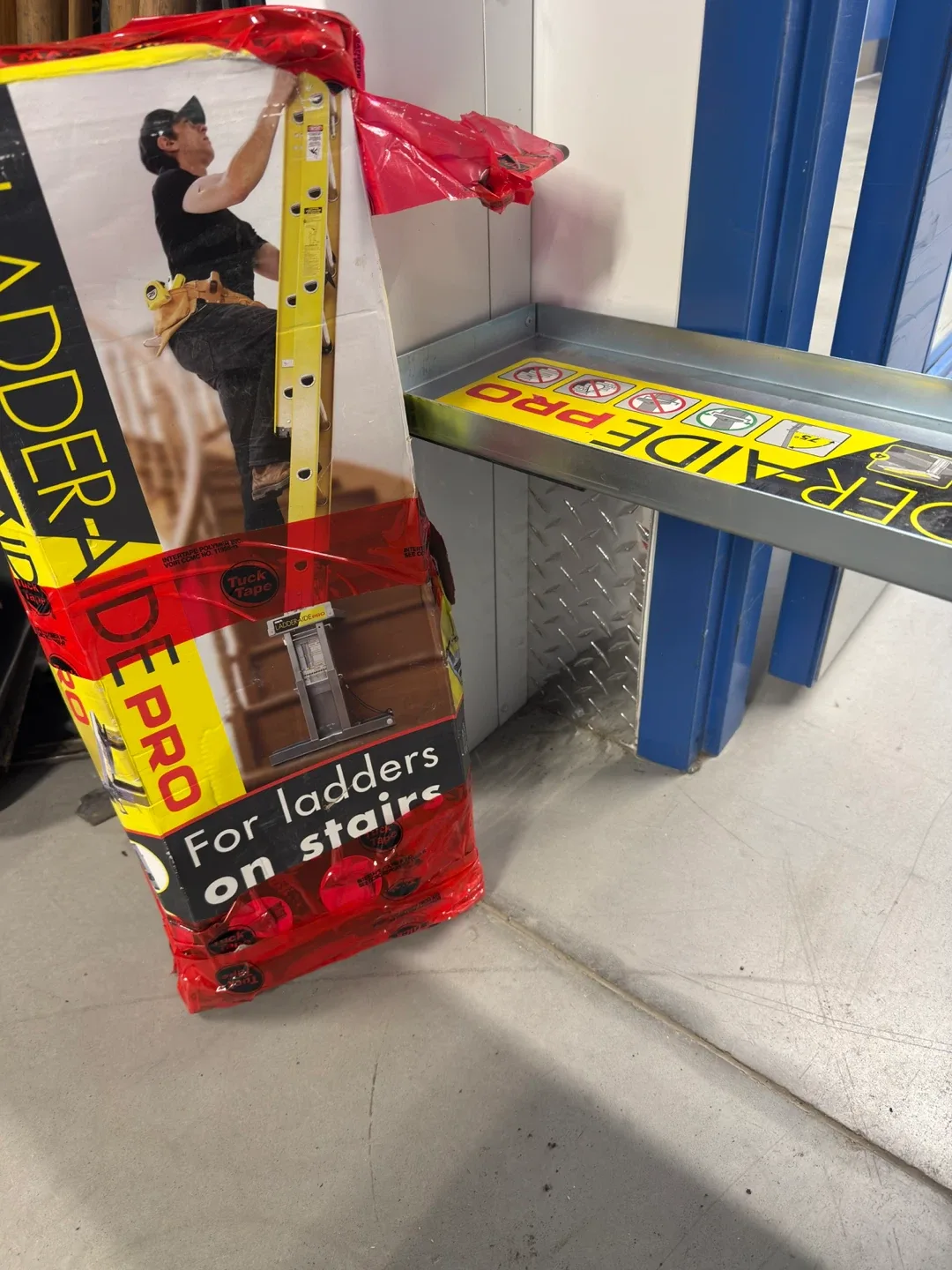IDEAL Ladder-Aide Pro for Ladders on Stairs - photo 4