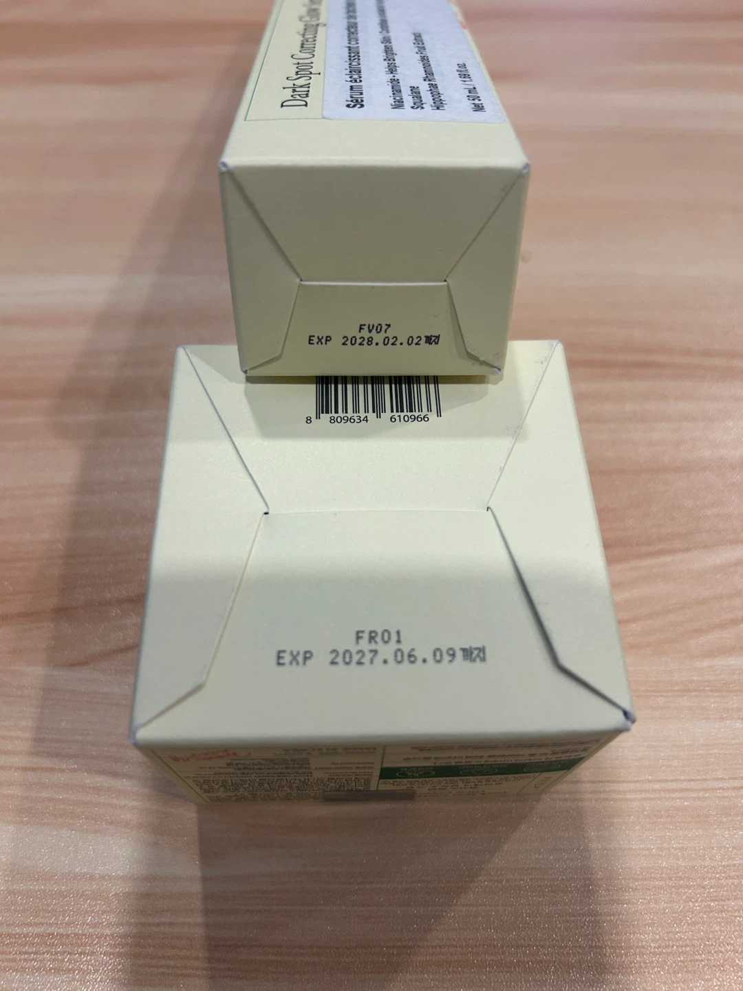 AXIS-Y Dark Spot Correcting Glow Serum & Cream - photo 3