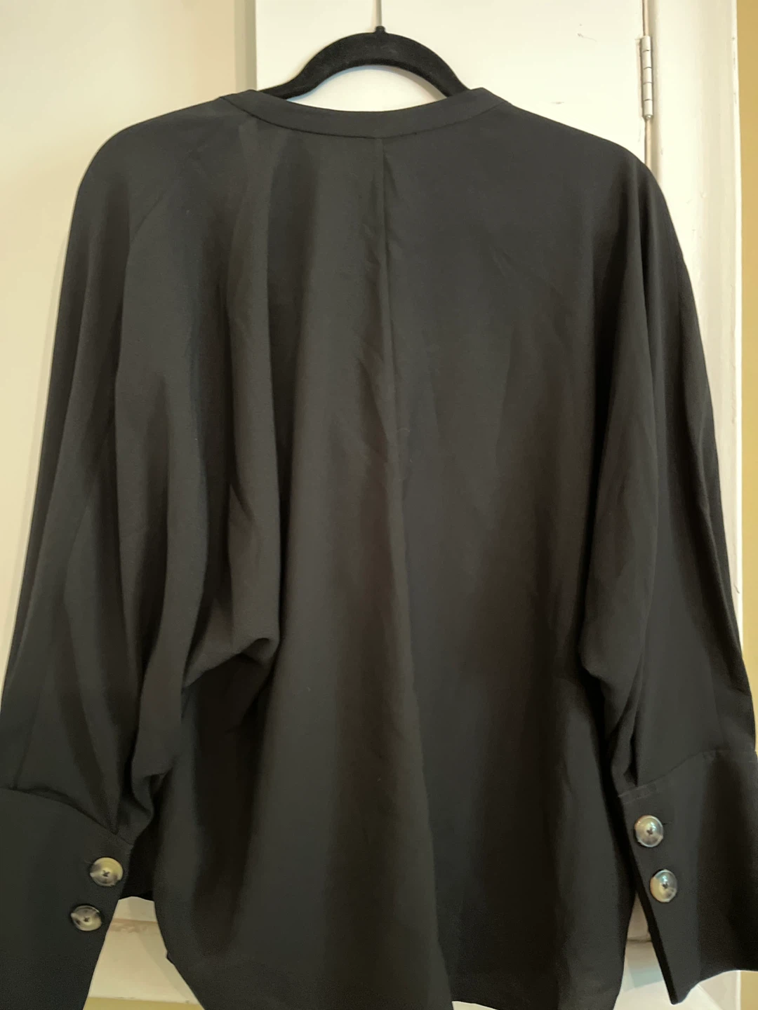 Ann Taylor Black V-Neck Blouse - Size L - photo 4