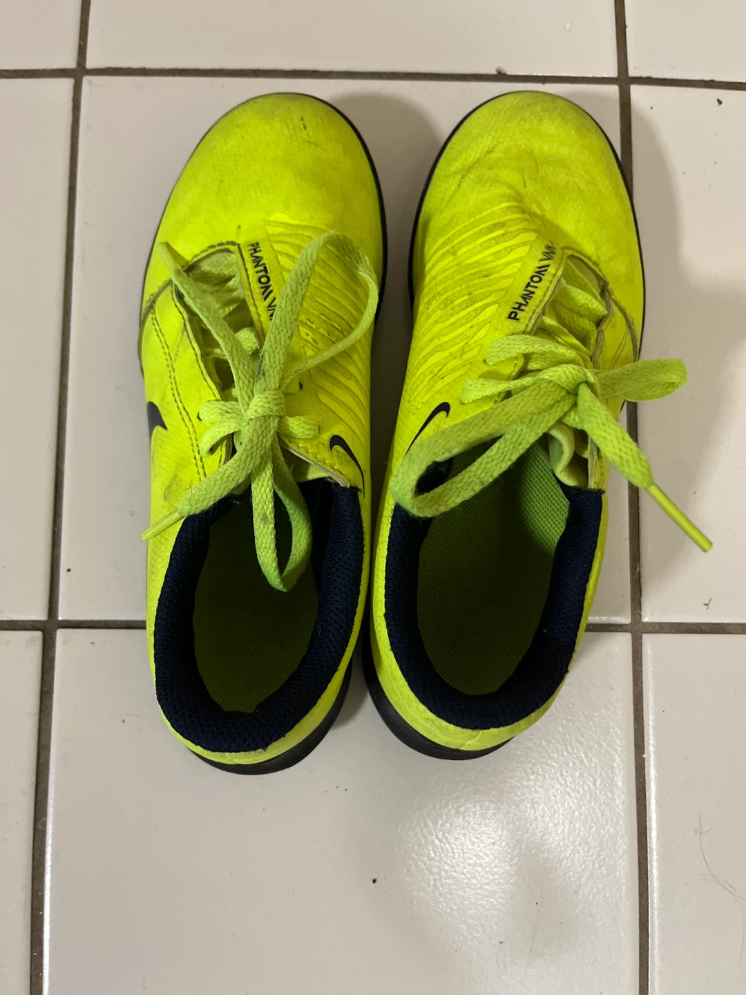 Branded shoes for Boys Size 6-8 years - photo 2