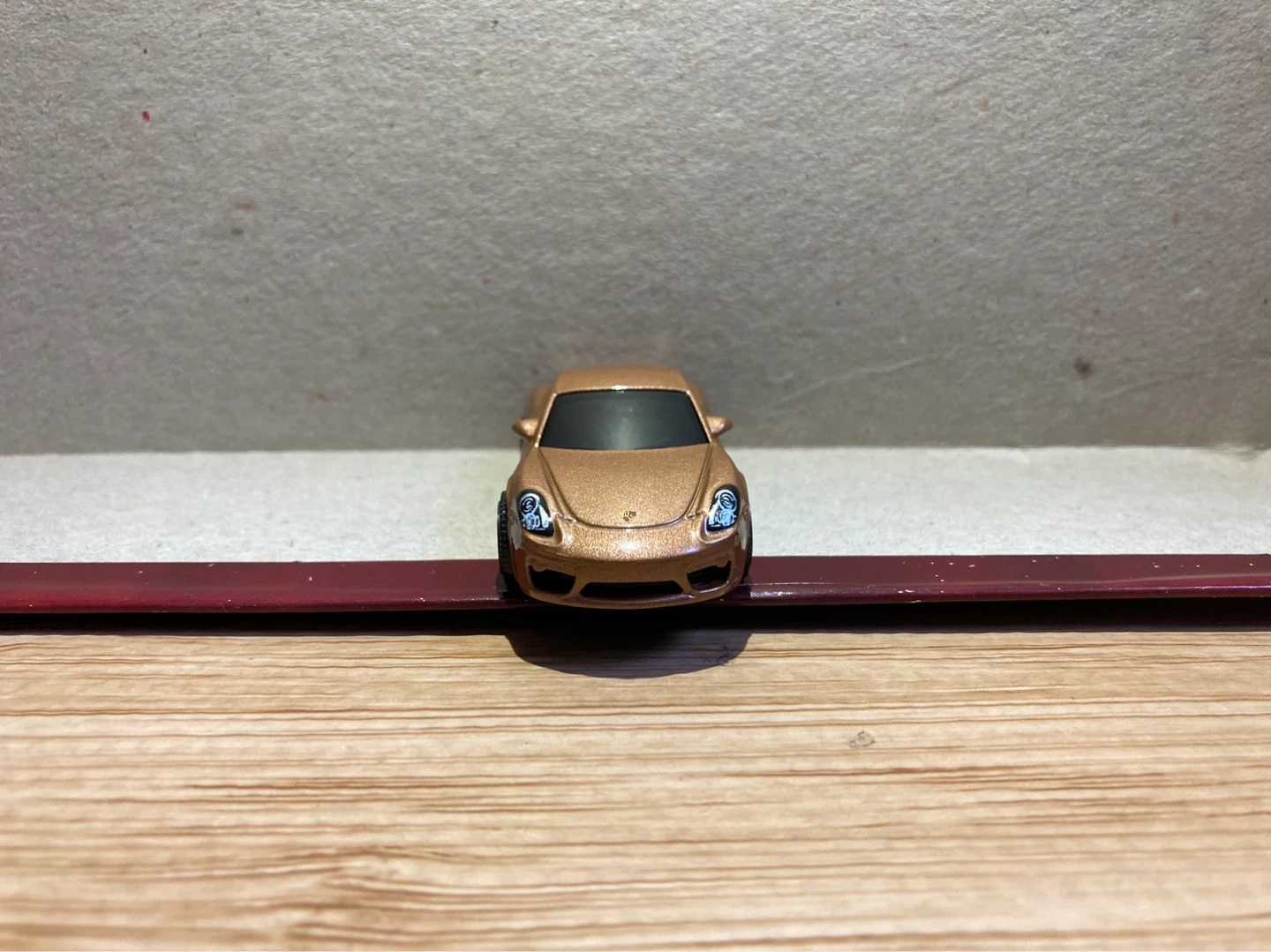 Matchbox Loose / Porsche Cayman / Brown - photo 2