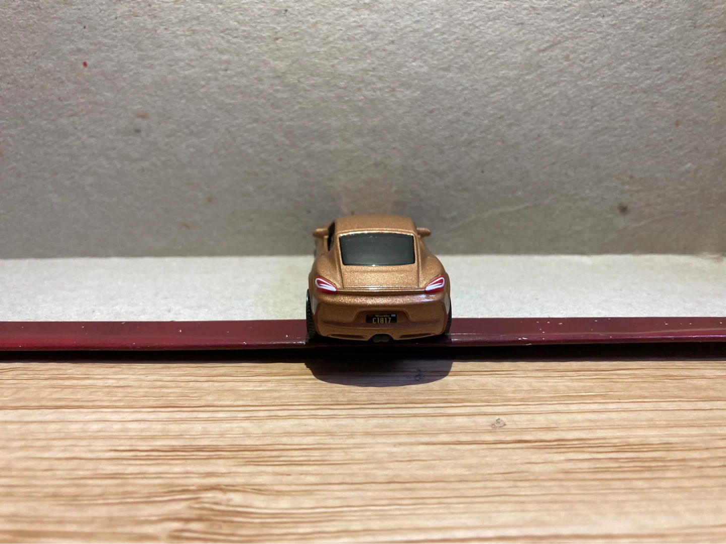 Matchbox Loose / Porsche Cayman / Brown - photo 4