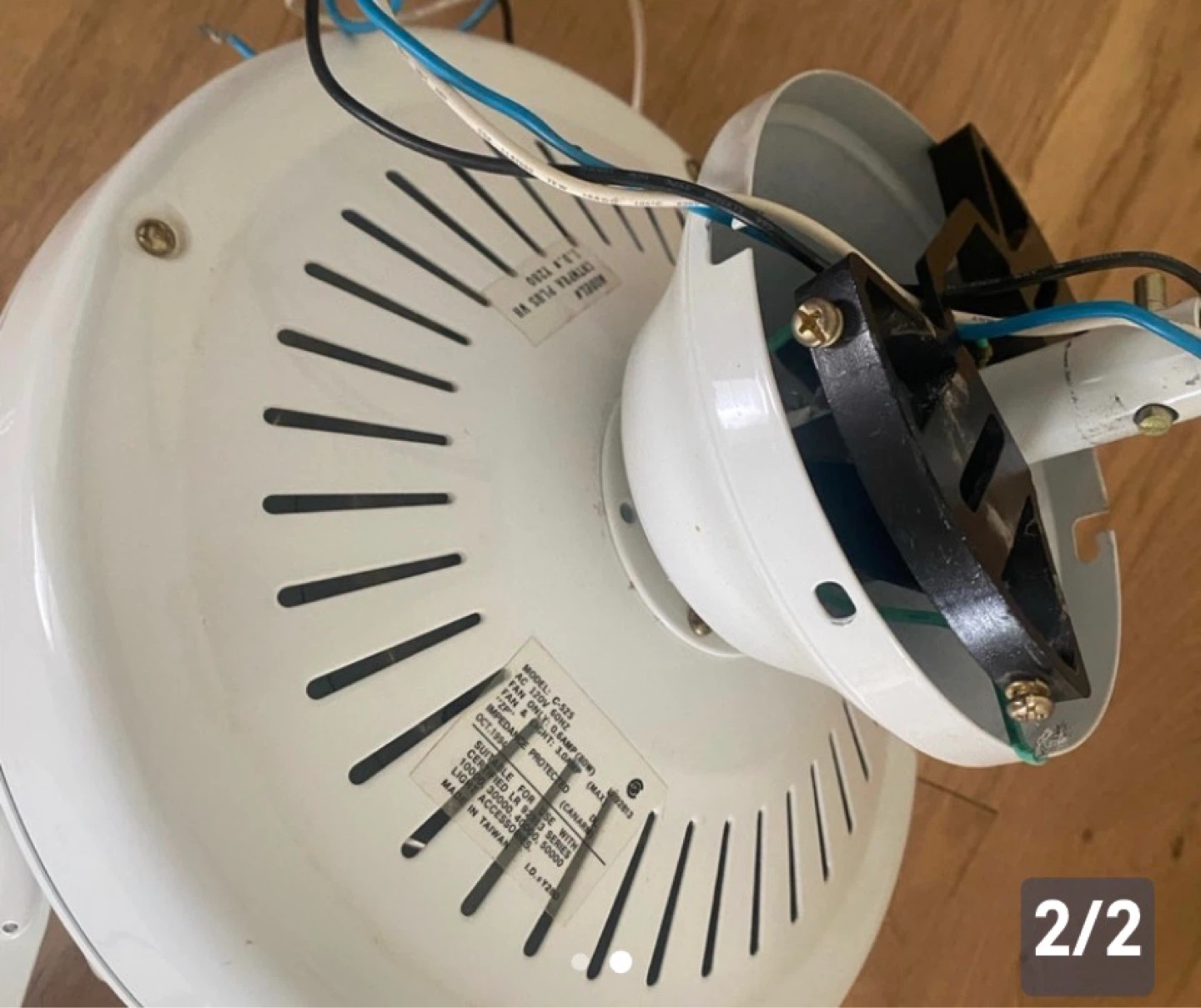 New-White Ceiling Fan with 5 Blades - photo 2