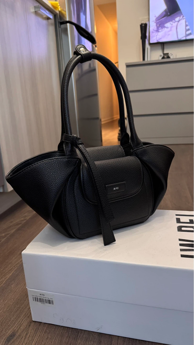 JW PEI Zoey Pockets Shoulder Bag - Black - photo 4