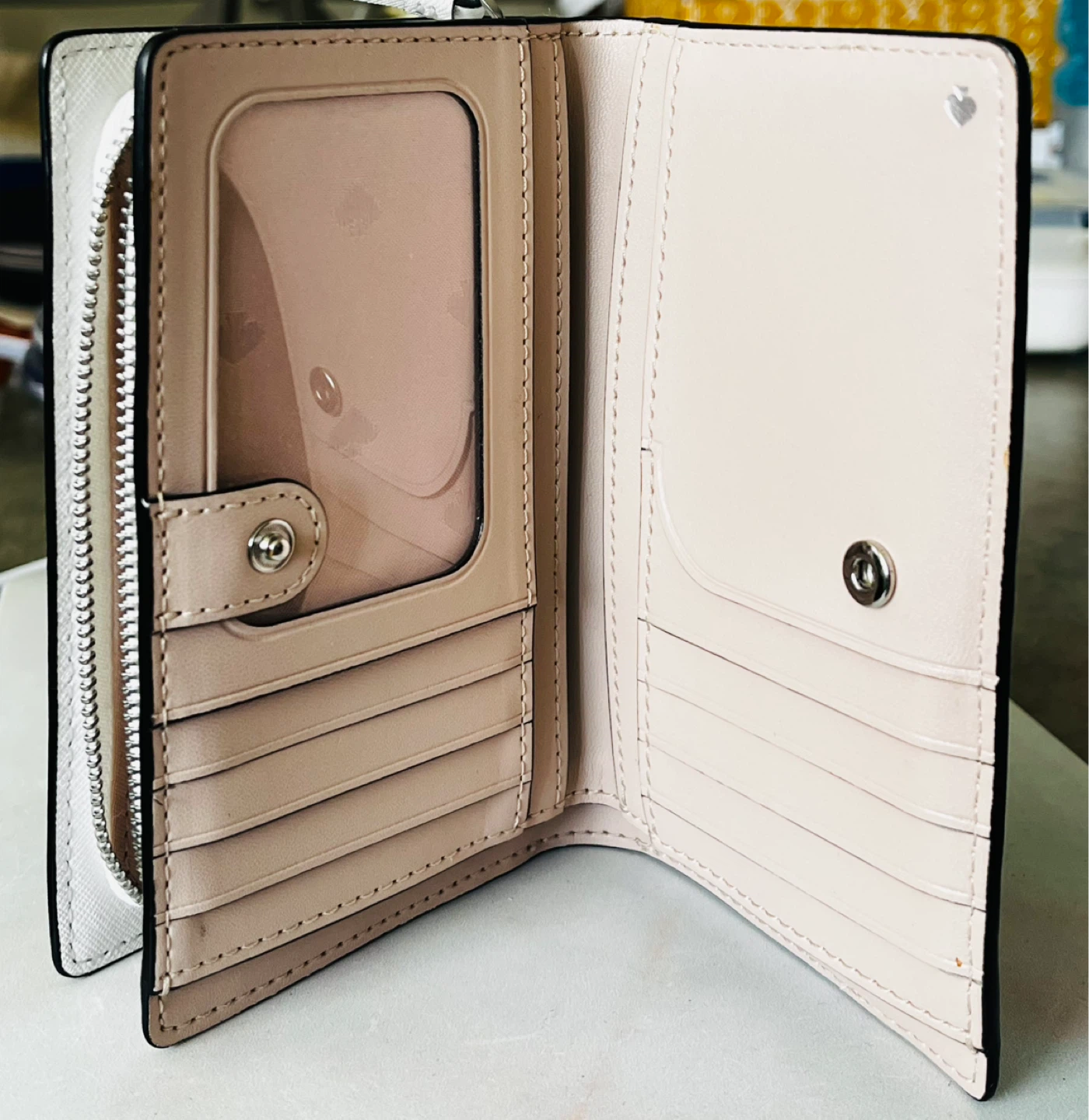Kate Spade wallet - photo 2