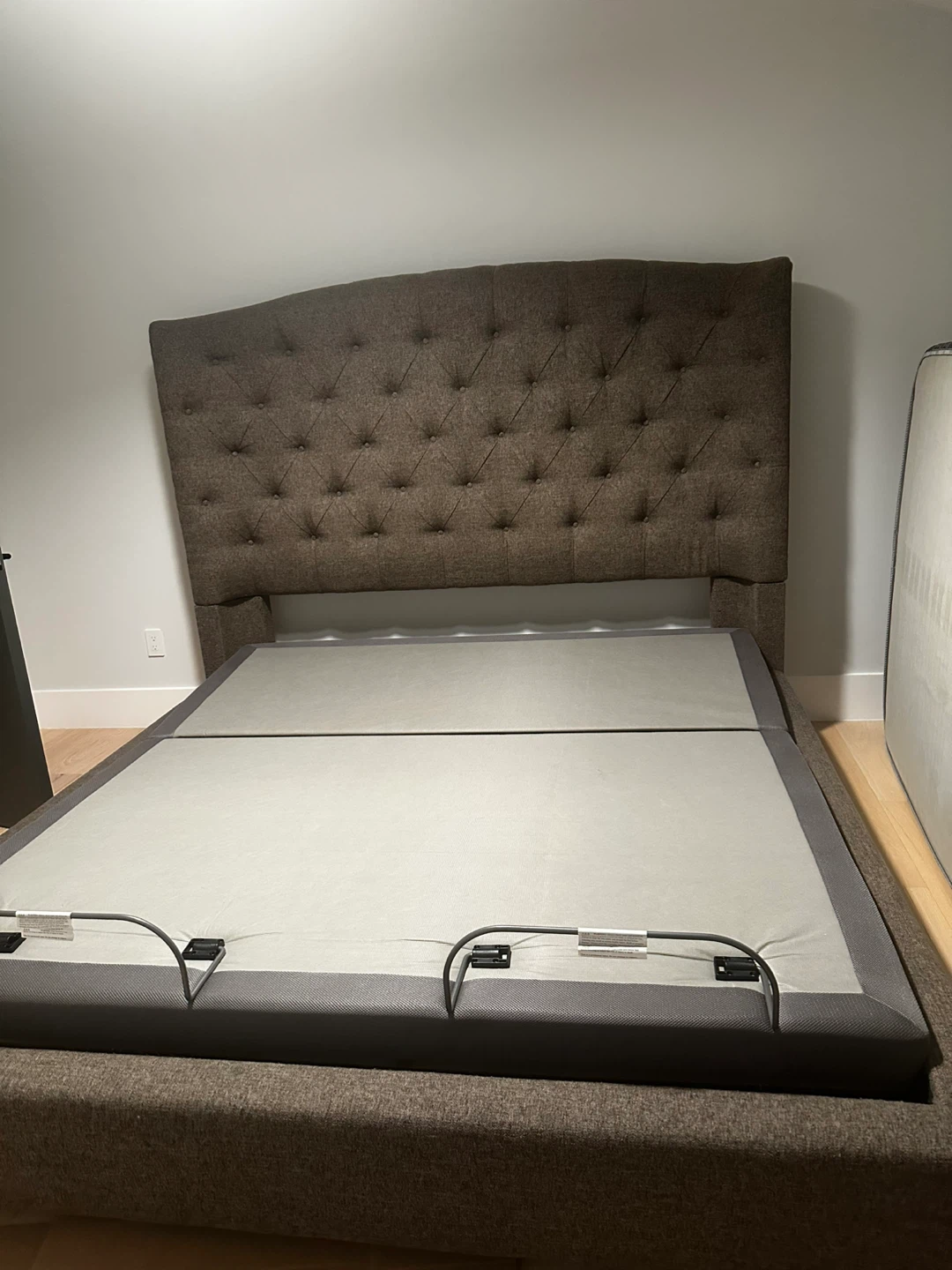 King Brown Upholstered Bed Frame with Adjustable Base - photo 5