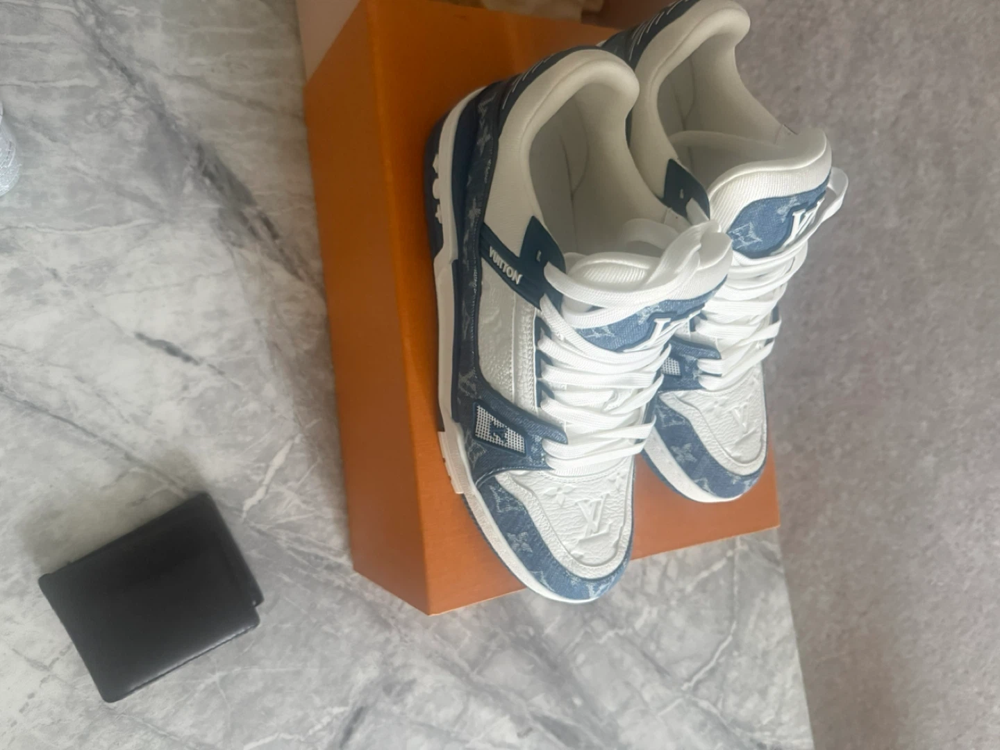 Louis Vuitton Sneakers - photo 4