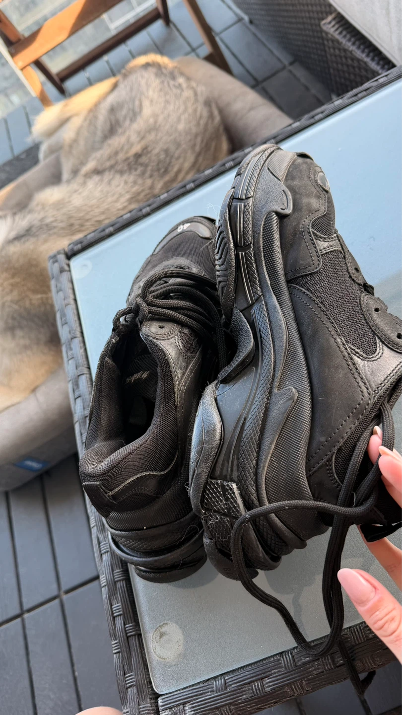 Balenciaga Triple S Sneakers Black Size 40 (Authentic) - photo 3