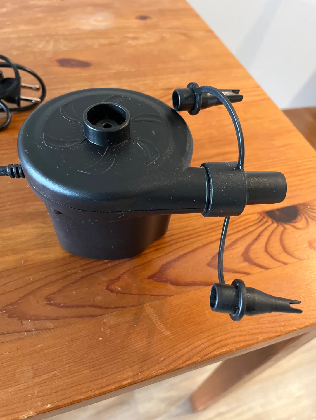 Like New Electric Air Pump