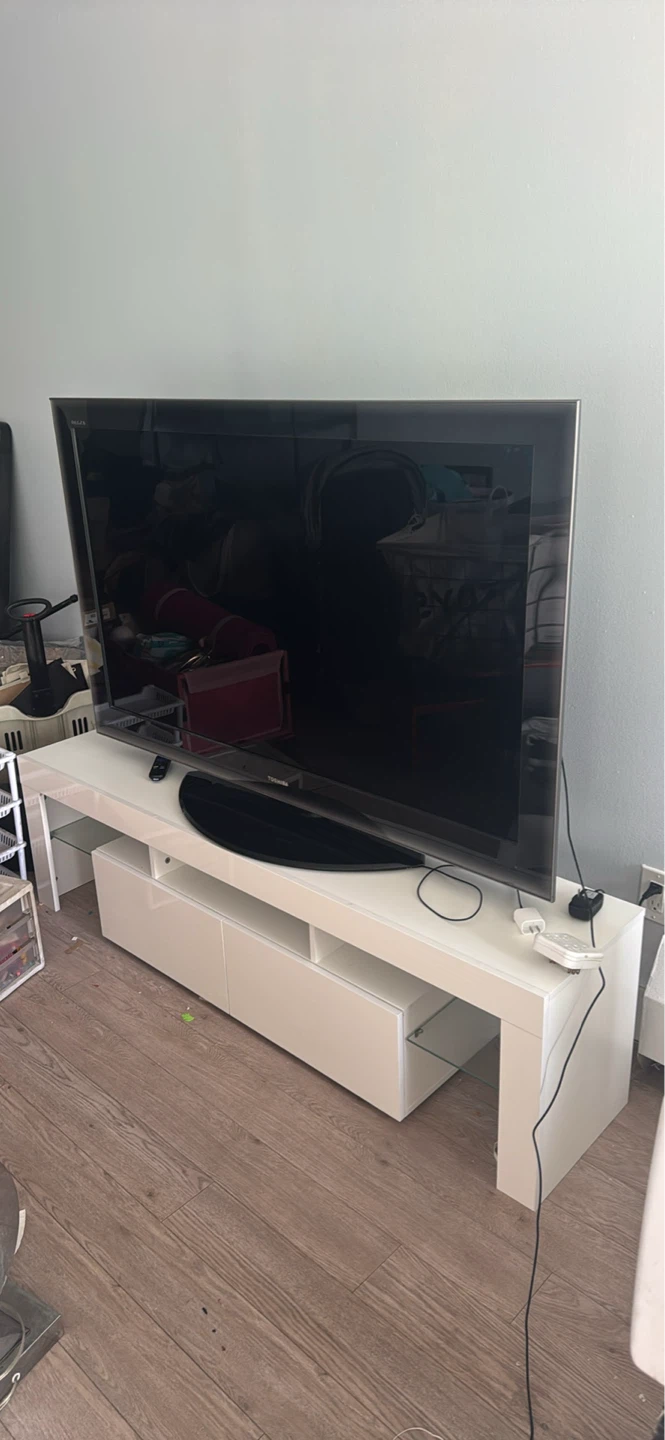 Toshiba 55 inch LCD TV
