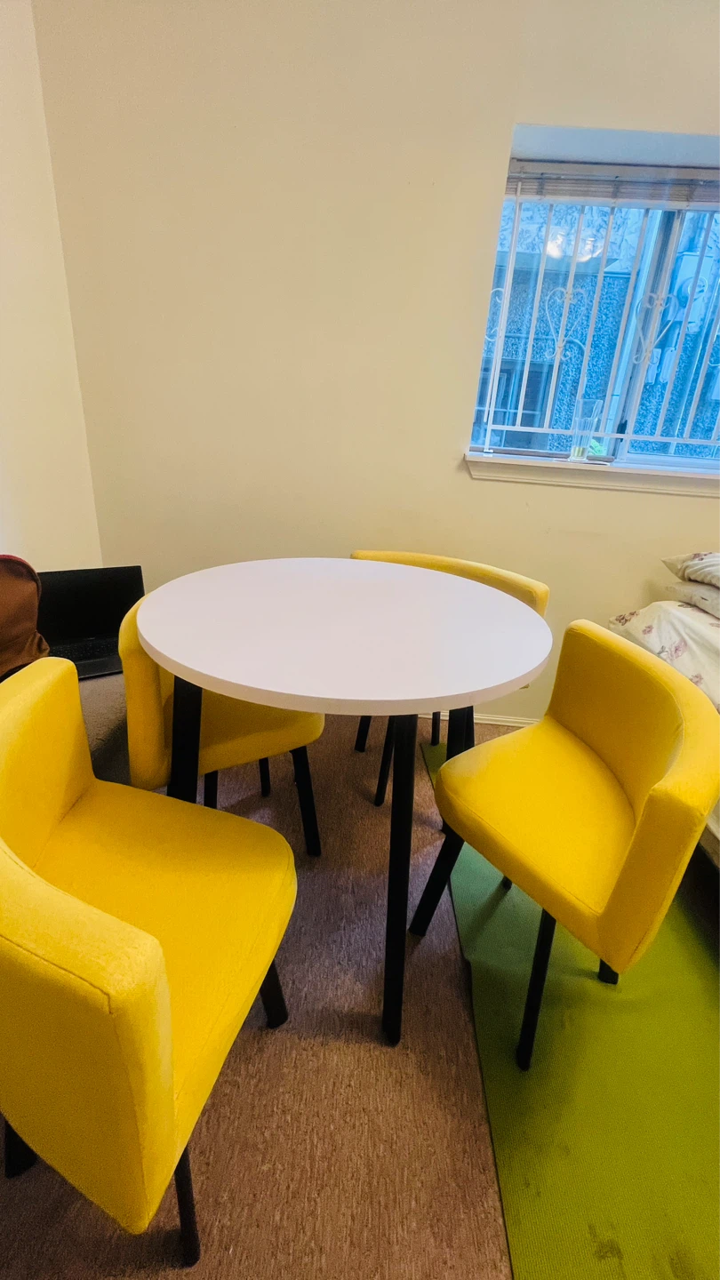 White Round Table with 4 Yellow Chairs - photo 3