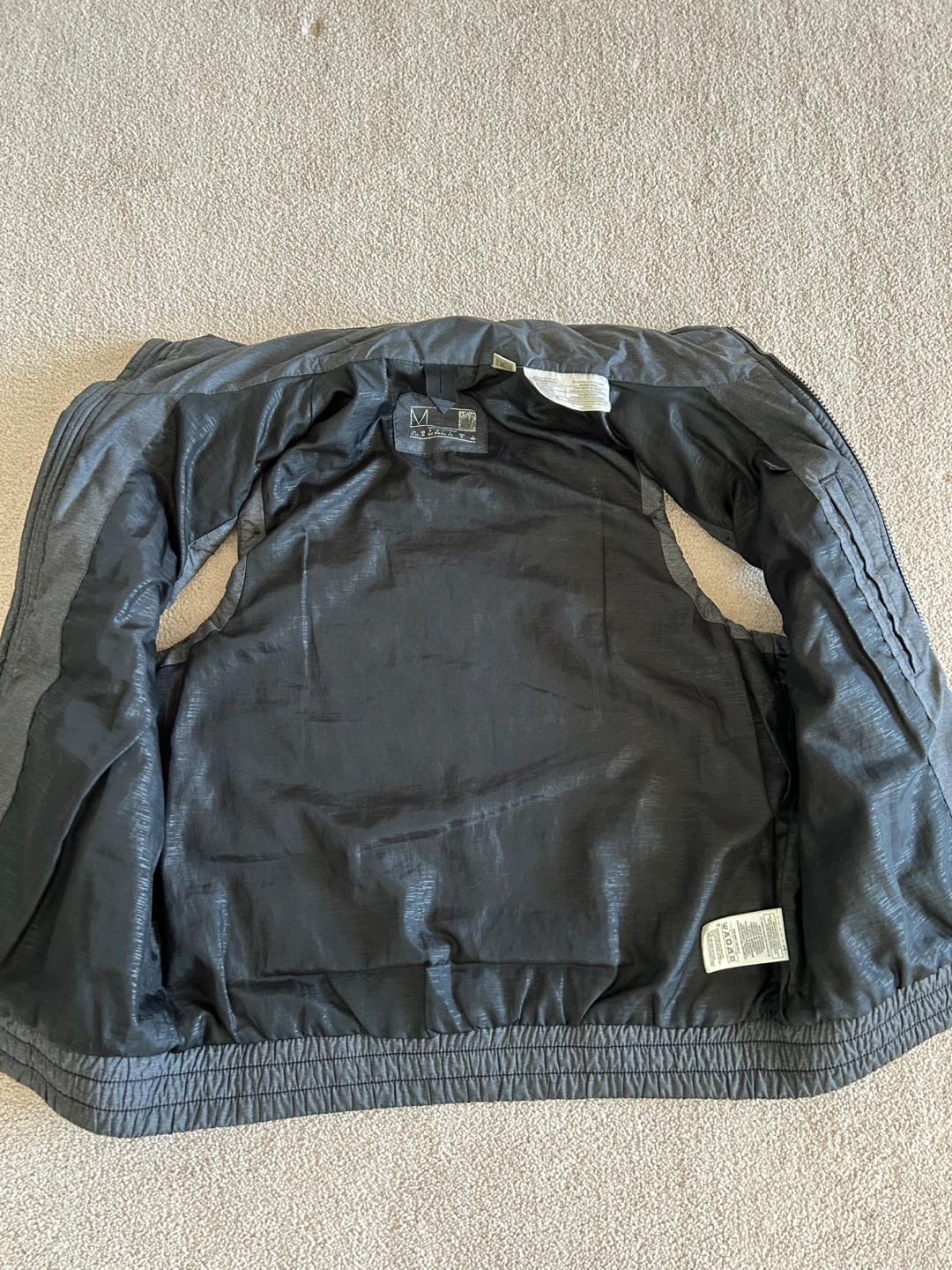 Adidas Vest - photo 3