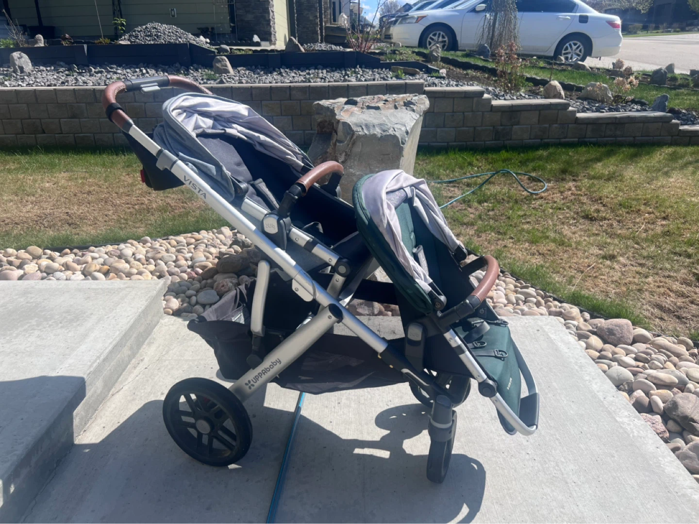 UPPAbaby Vista Double Stroller + Rumble Seat + Bassinet - photo 2