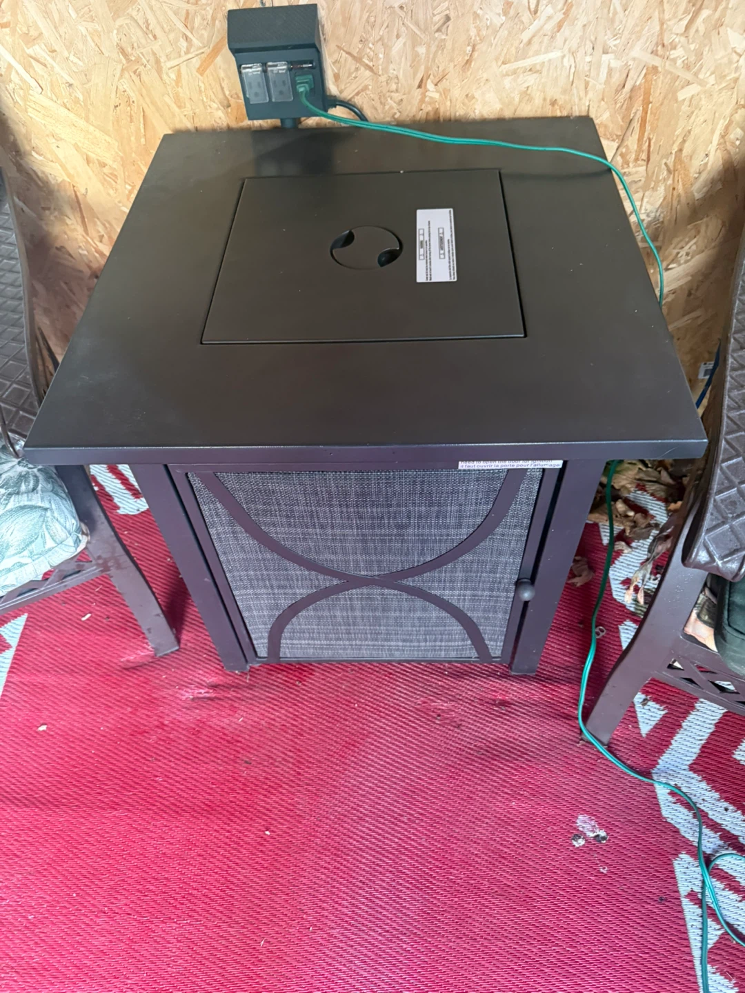 Black Propane Fire Pit Table with Lava Rocks
