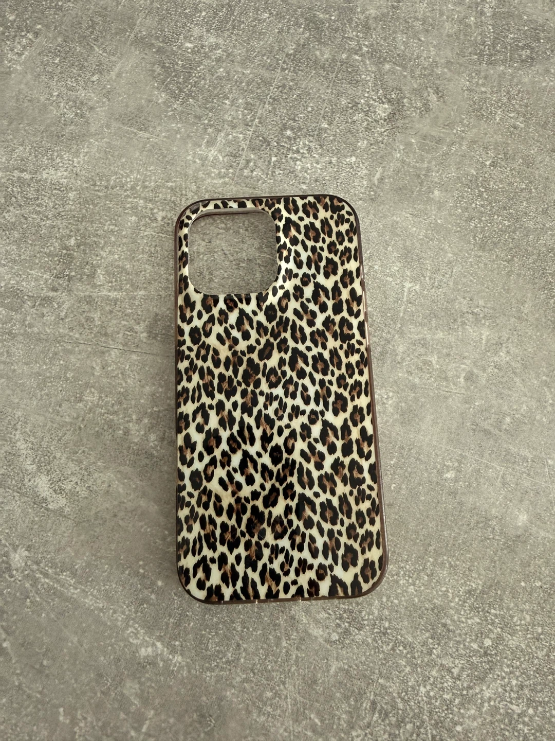 Leopard Print iPhone 16 Pro Max Case with MagSafe