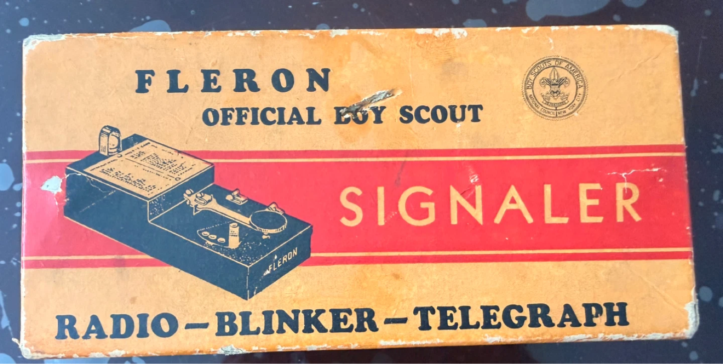 Fleron Official Boy Scout Radio Blinker Telegraph Signalator