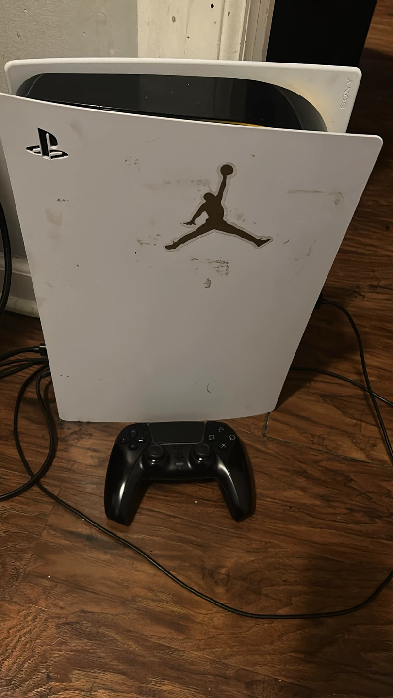 Sony PlayStation 5 Console - photo 3