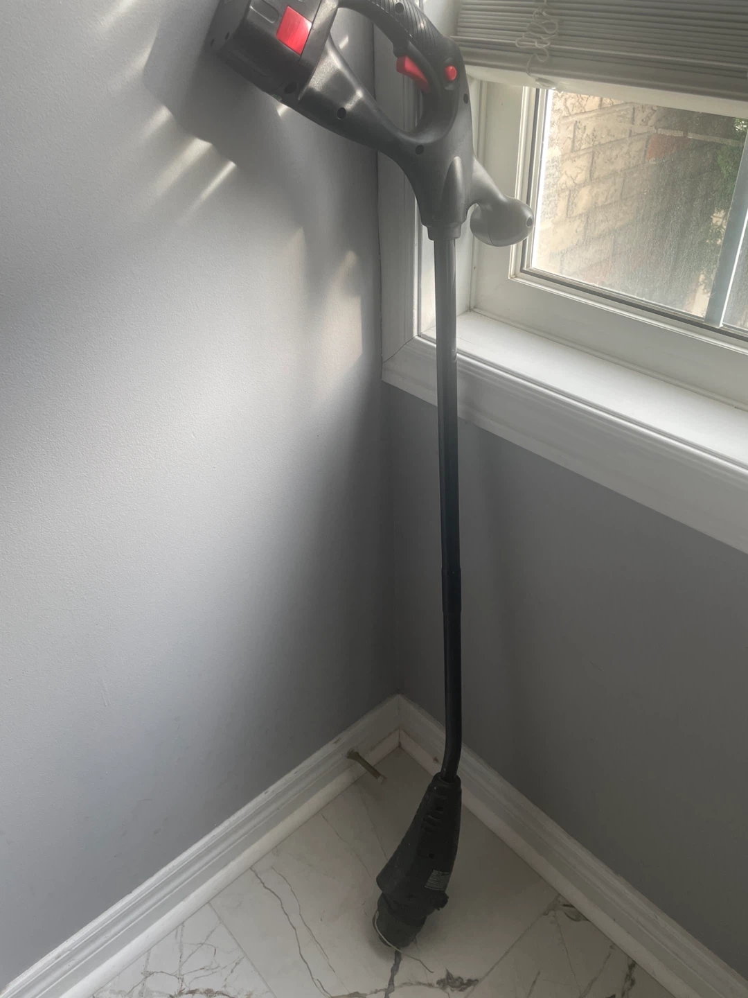 Craftsman 12V String Trimmer - photo 2