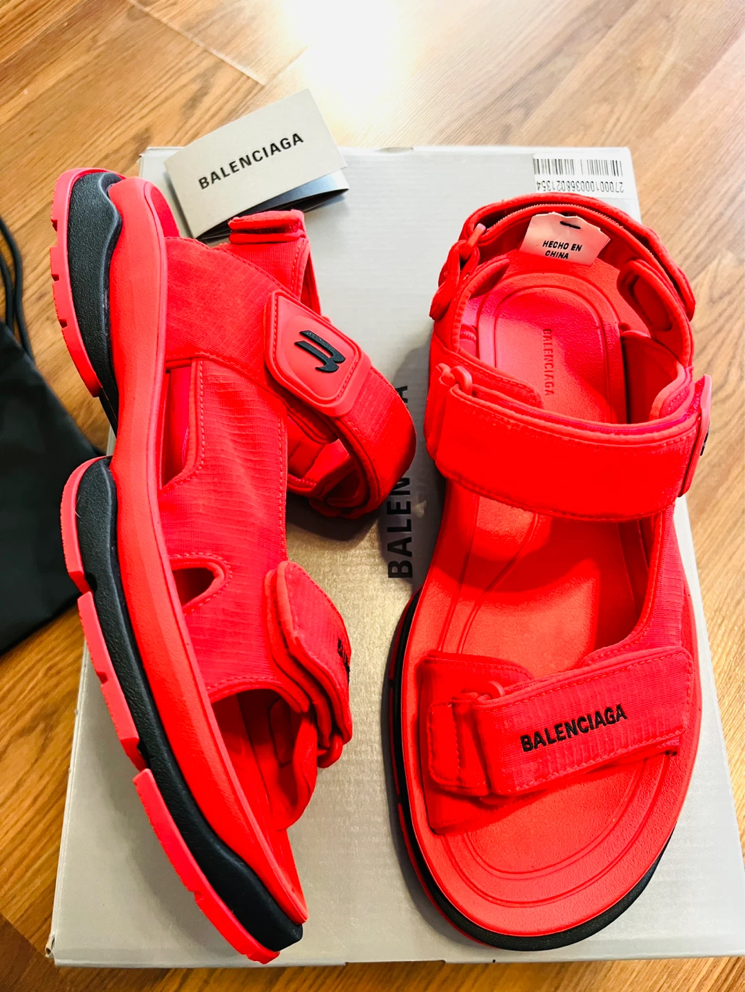 New Balenciaga Red Velcro Strap Sandals - photo 5