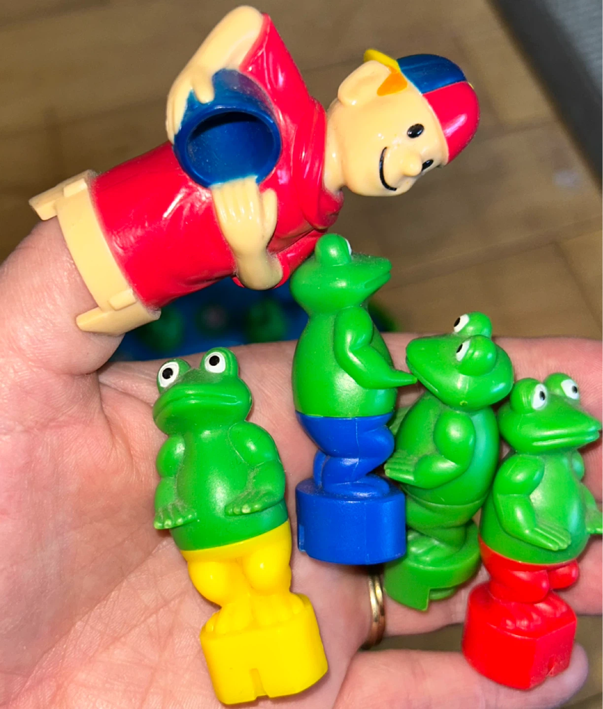Froggy Fishing Toy Game - photo 3