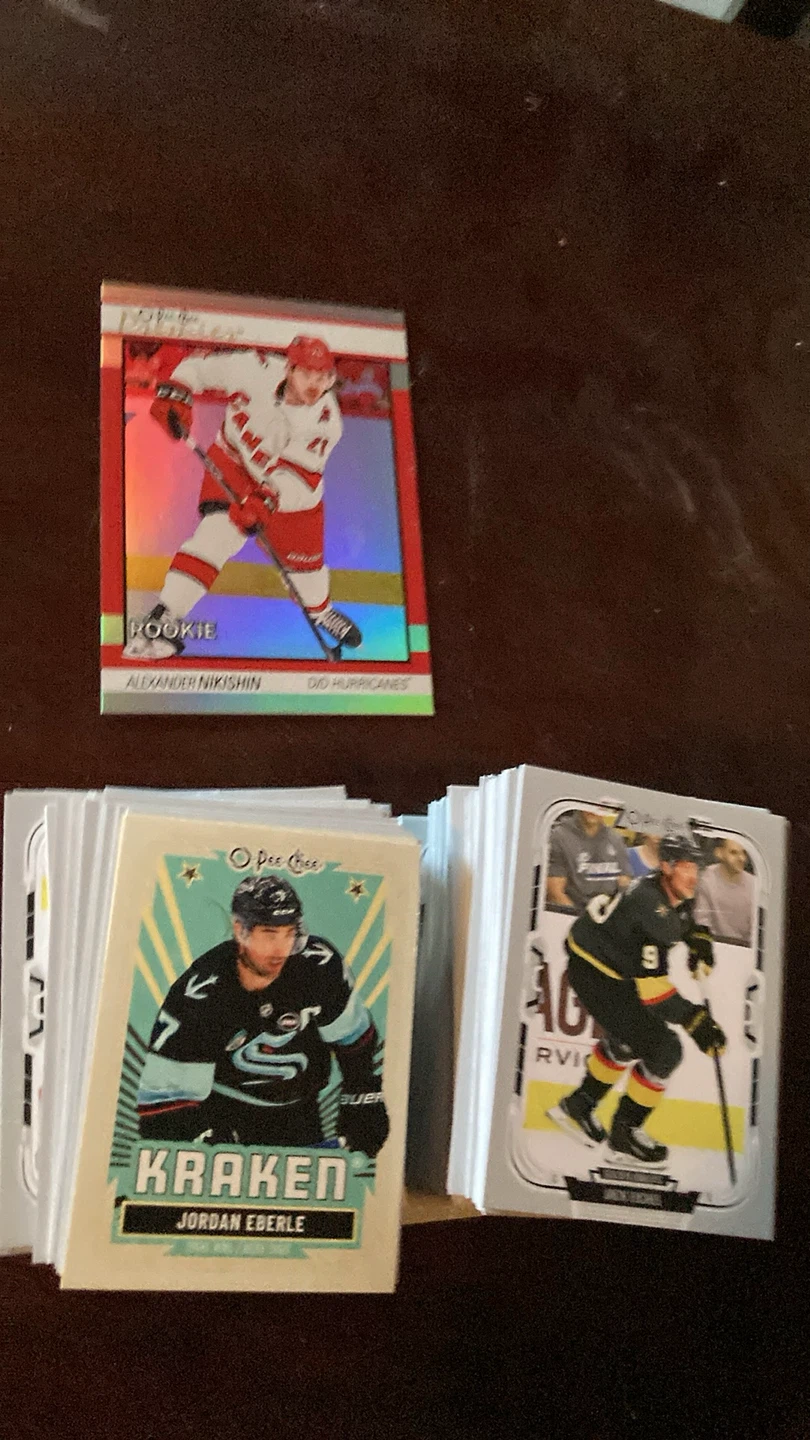 Collection of 2021-2022 Upper Deck Hockey Cards - photo 5