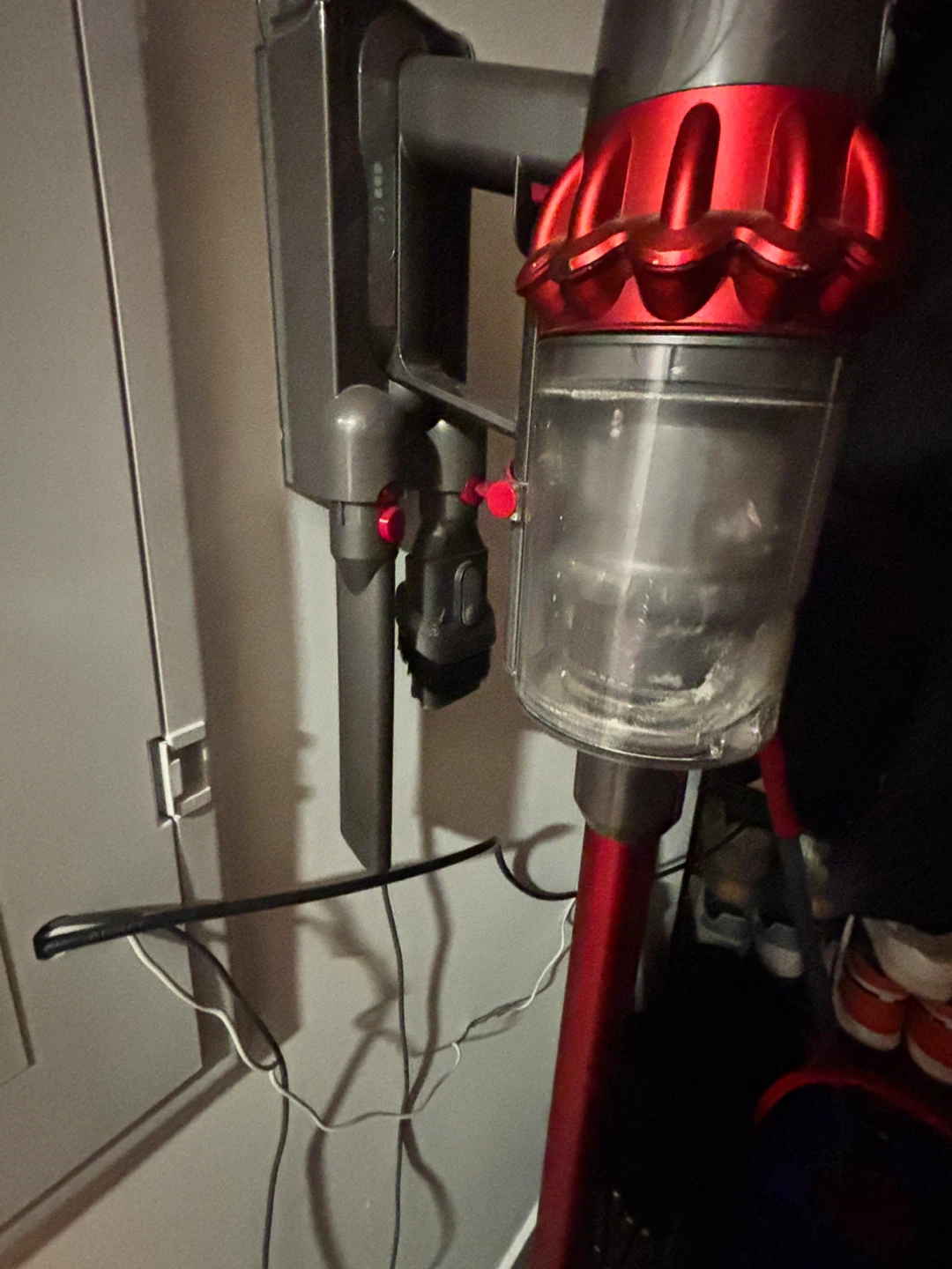 Dyson Cordless Vacuum Cleaner V10 - photo 2