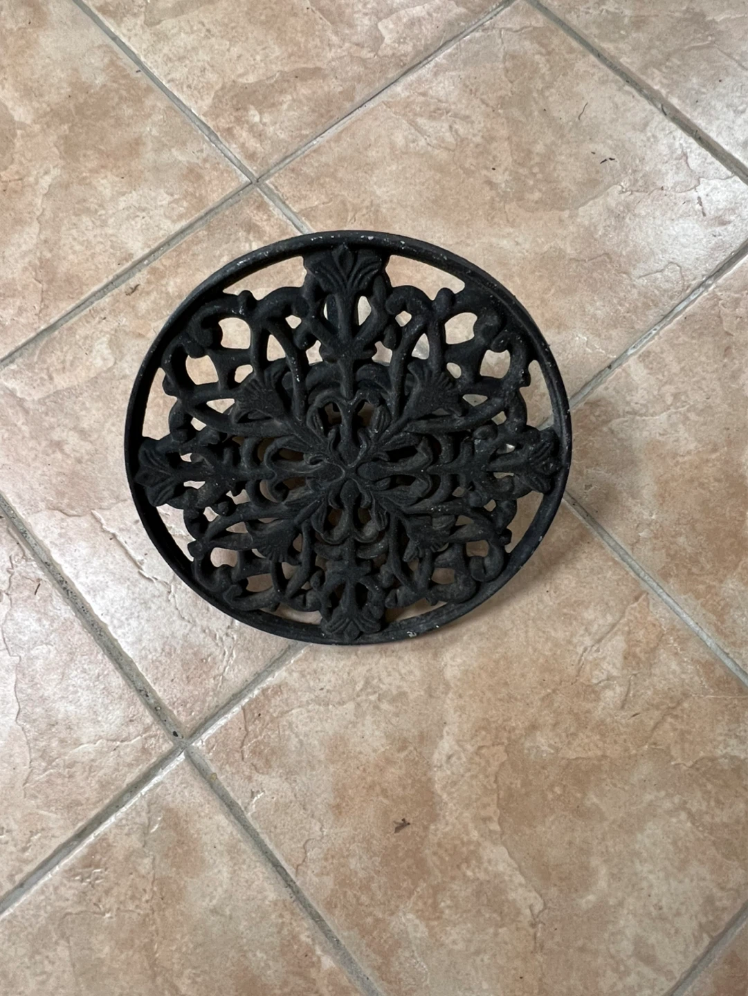 Decorative Cast Iron Wall Mount Hose Holder - photo 3