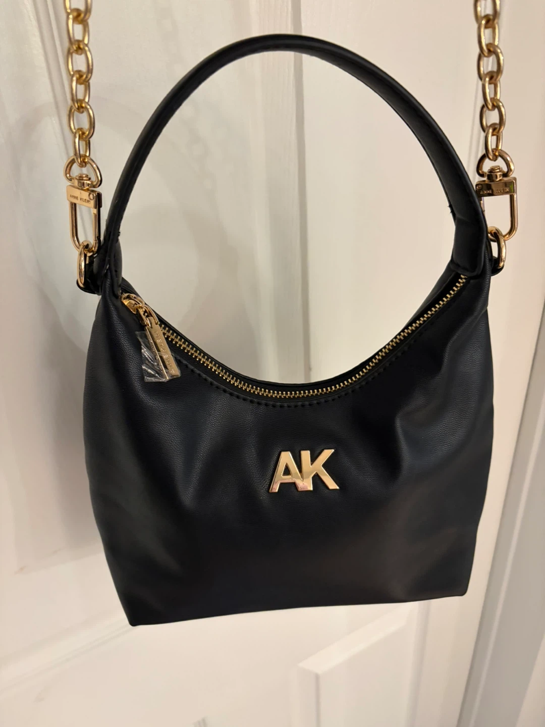 Anne Klein Black Shoulder Bag with Gold Chain - photo 3