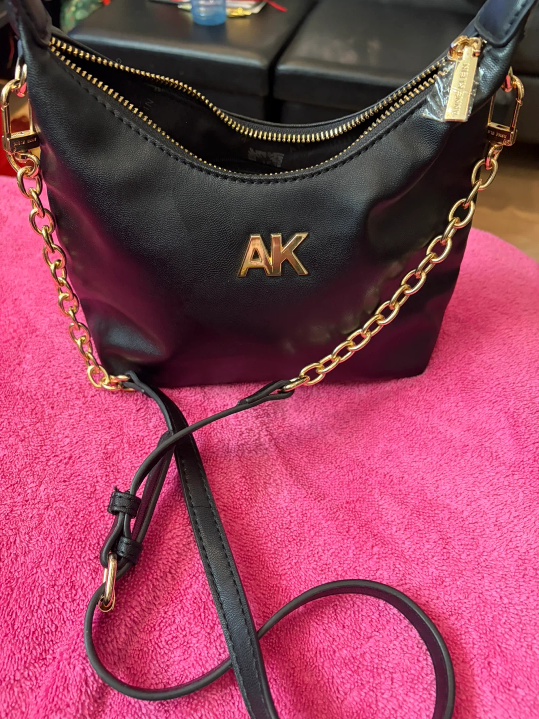 Anne Klein Black Shoulder Bag with Gold Chain - photo 2