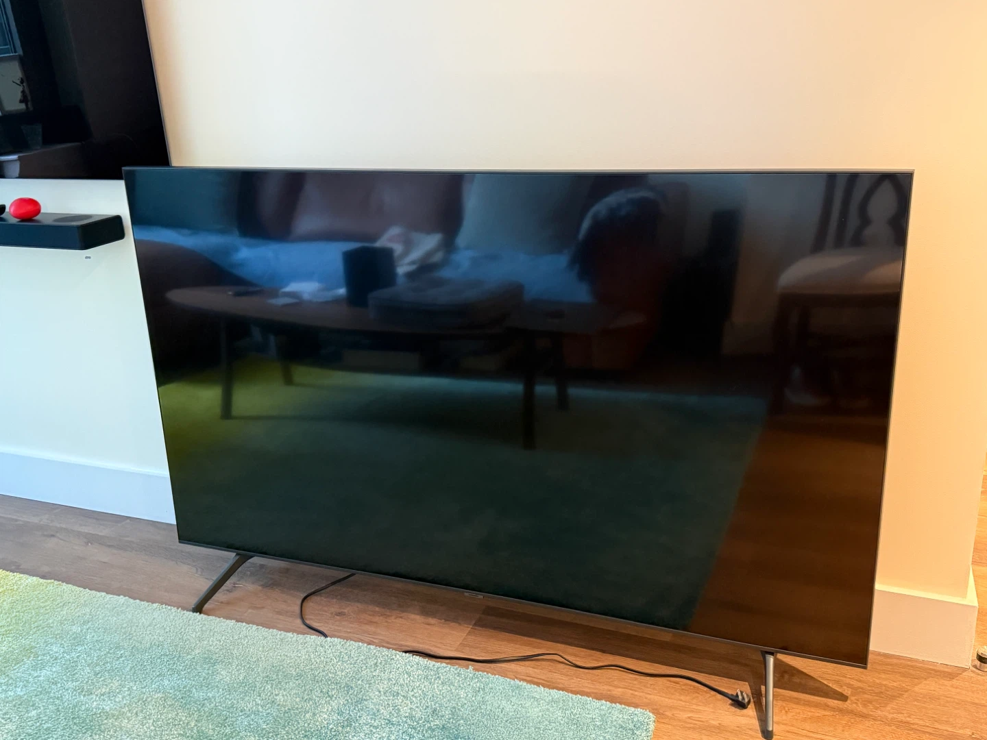 Samsung UN70TU7000BXZA 70-Inch 4K UHD TV