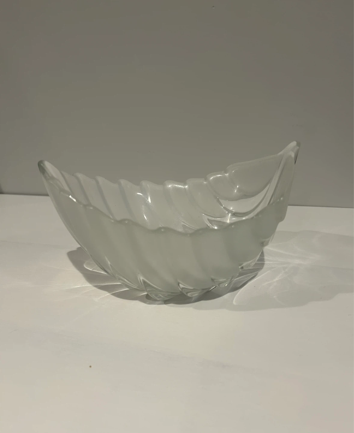 Glass Leaf Bowl with Frosted Edges - photo 2