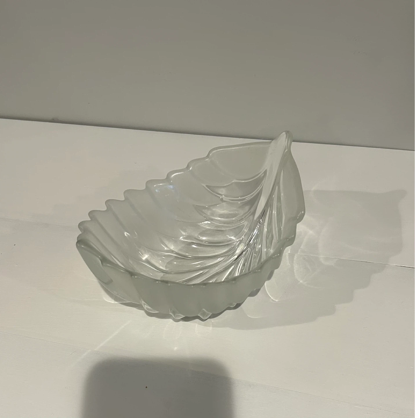 Glass Leaf Bowl with Frosted Edges
