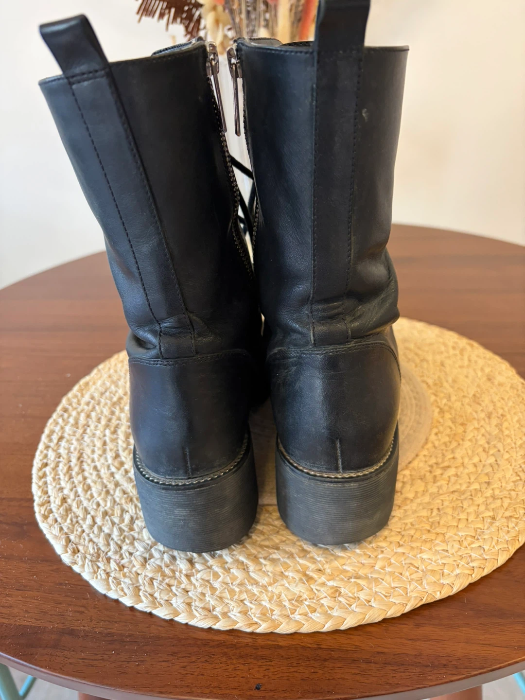 Michael Kors Black Leather Lace-Up Combat Boots - 8 - photo 2