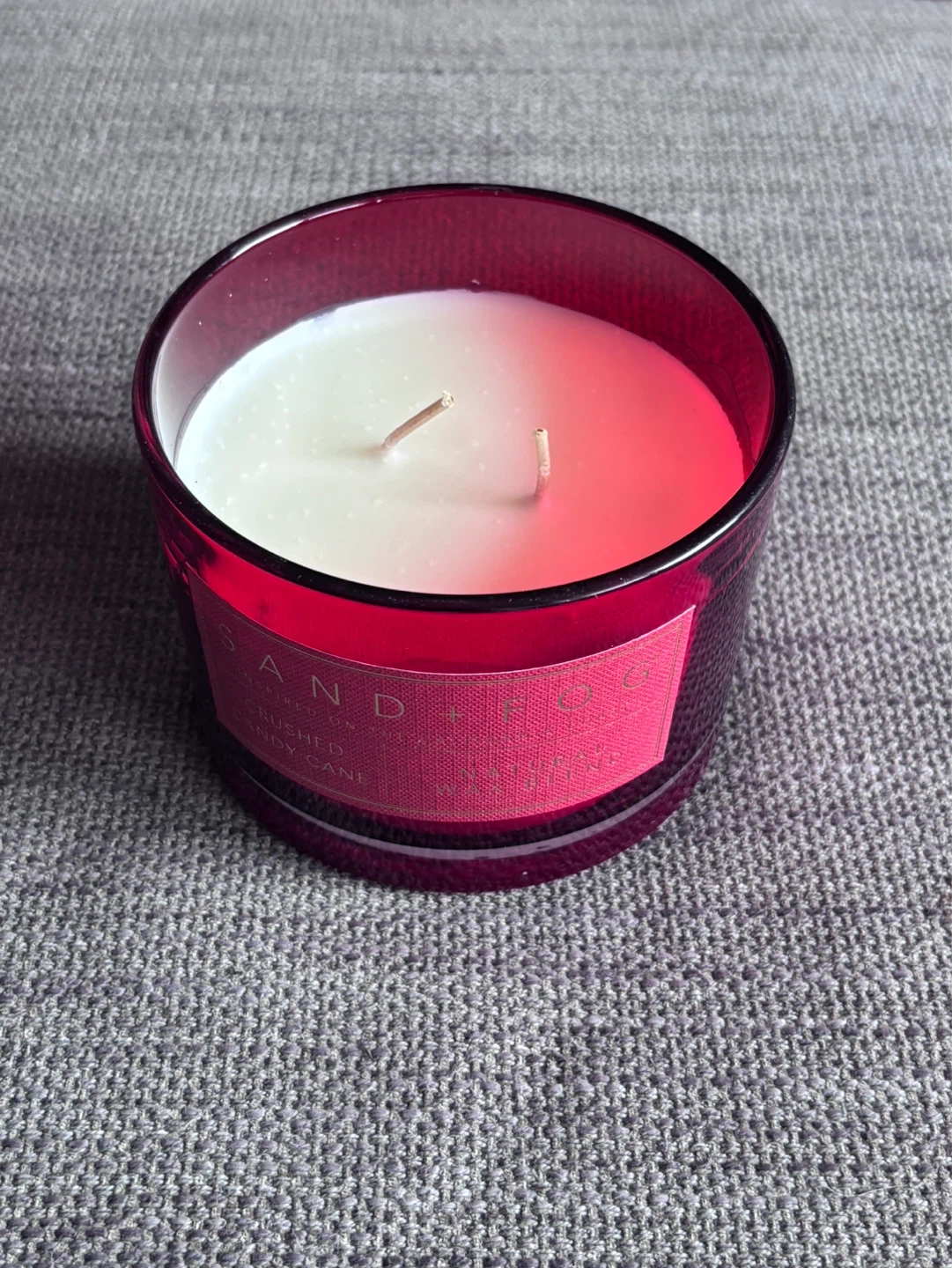 Sand + Fog Crushed Candy Cane Candle - photo 2