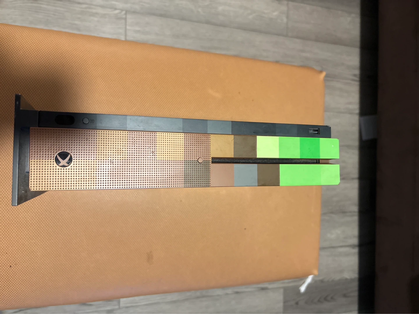 Xbox One S Minecraft Edition Console limited CONSOLE ONLY