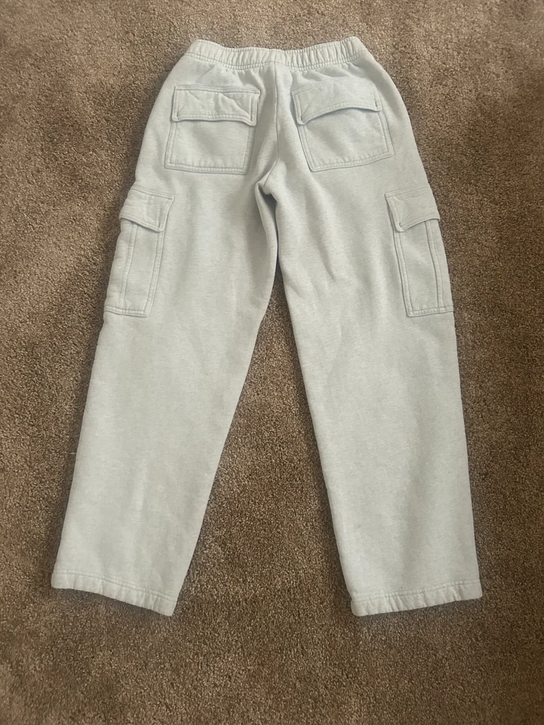 ARITZIA Light Grey Cargo Sweatpants - photo 2