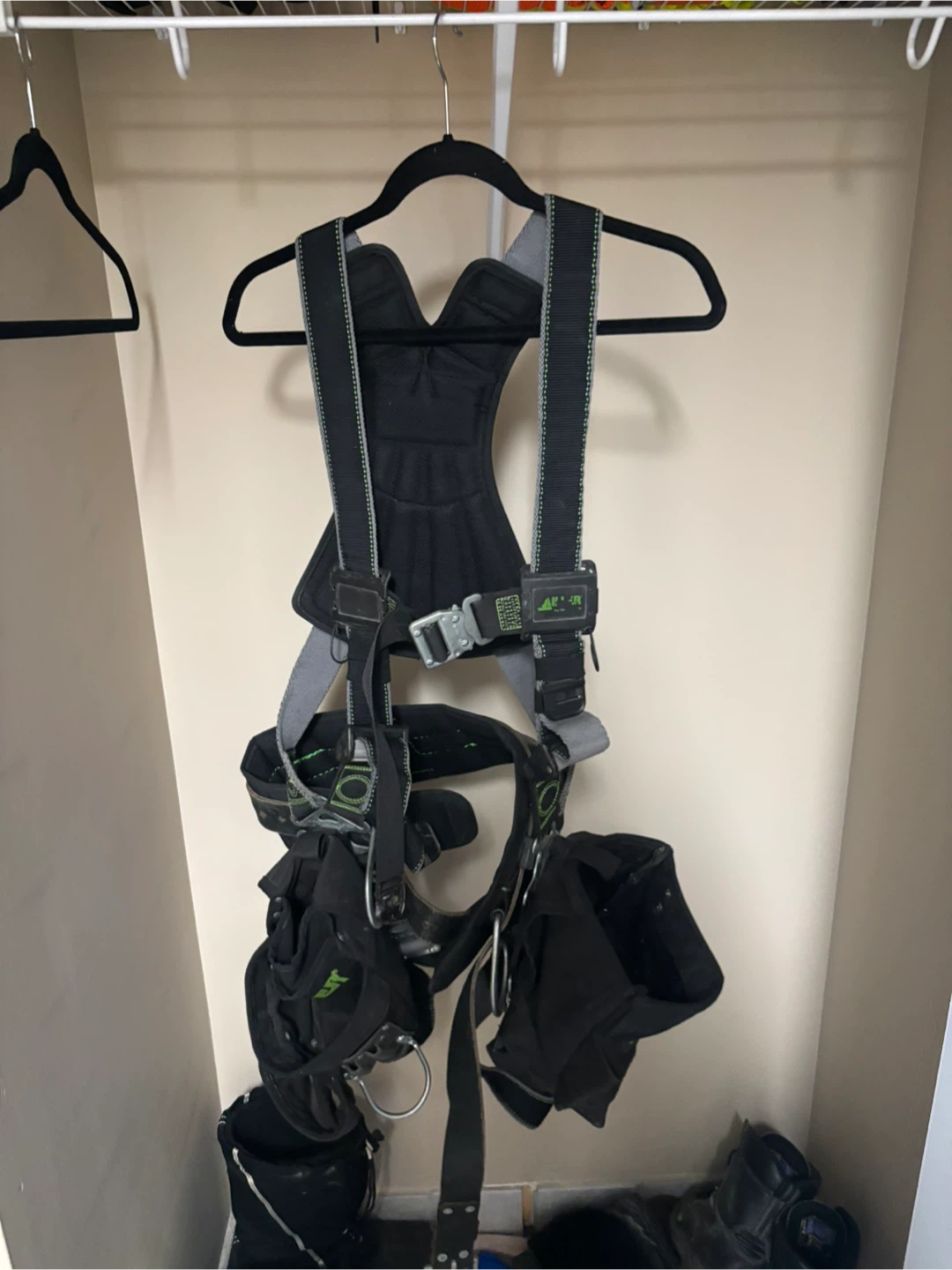 Pro-Klimb Fall Protection Harness with Lanyard