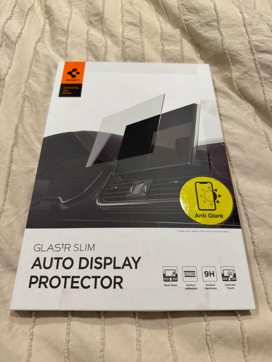Spigen Glas.tR Slim Auto Display Protector