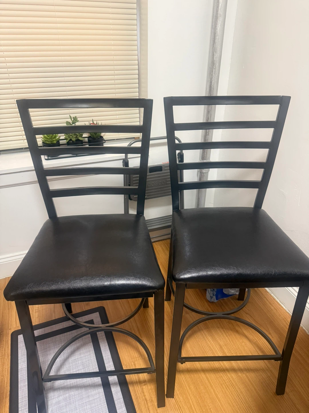 Black Counter Height Stools (Set of 2)